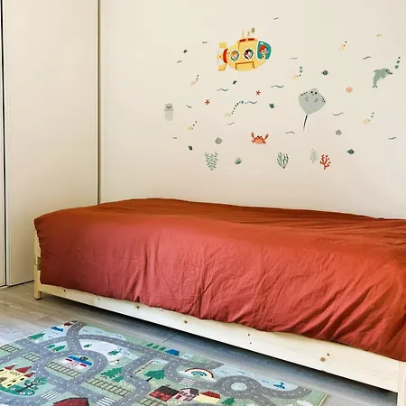 With Garden In Appartement